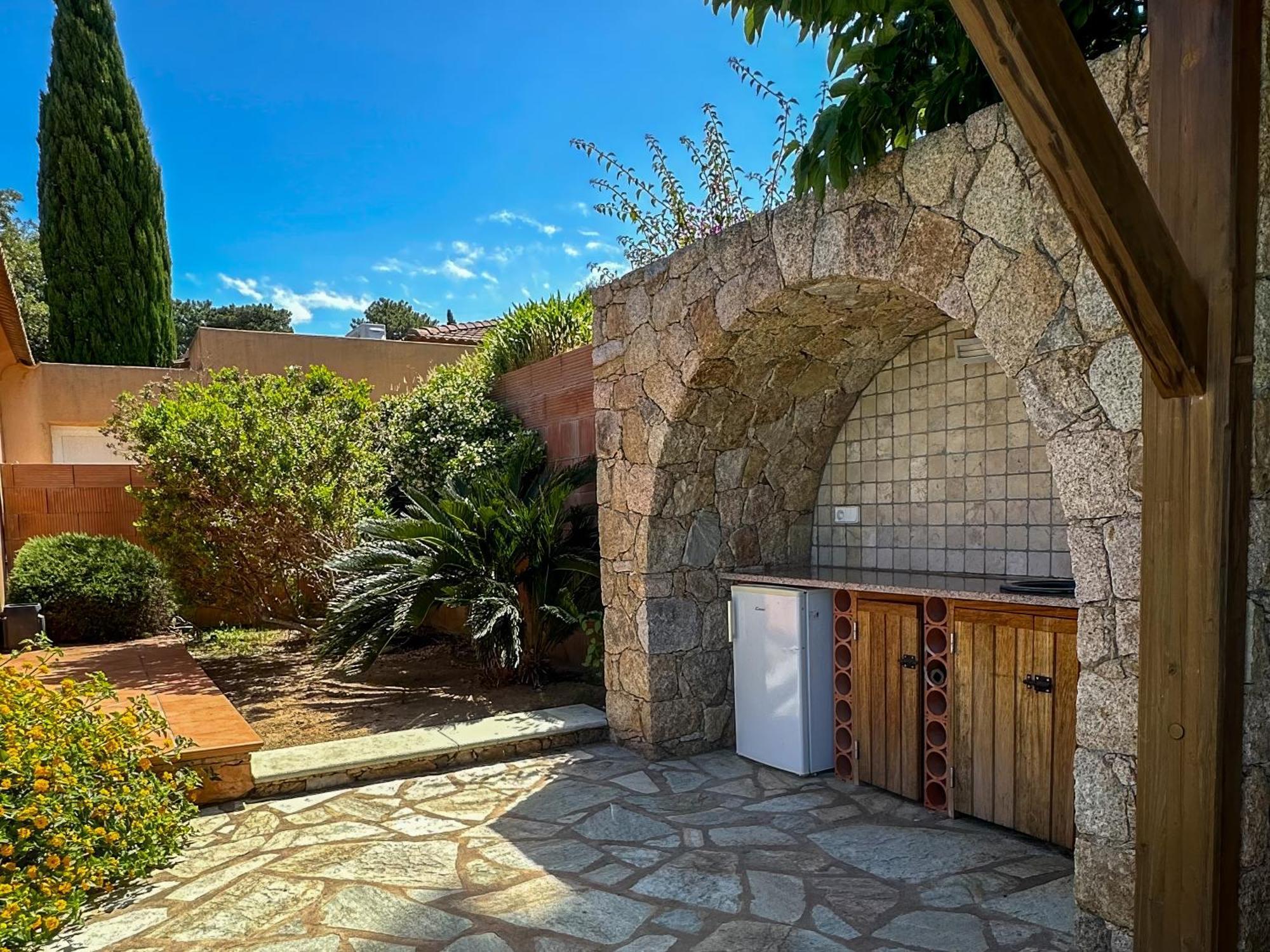 Domaine Villas Celia Μοντιτσέλο Εξωτερικό φωτογραφία